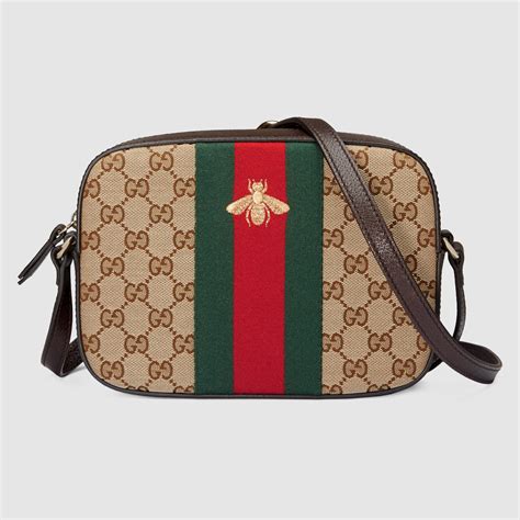 gucci supreme bee shoulder bag|gucci gg supreme crossbody bag.